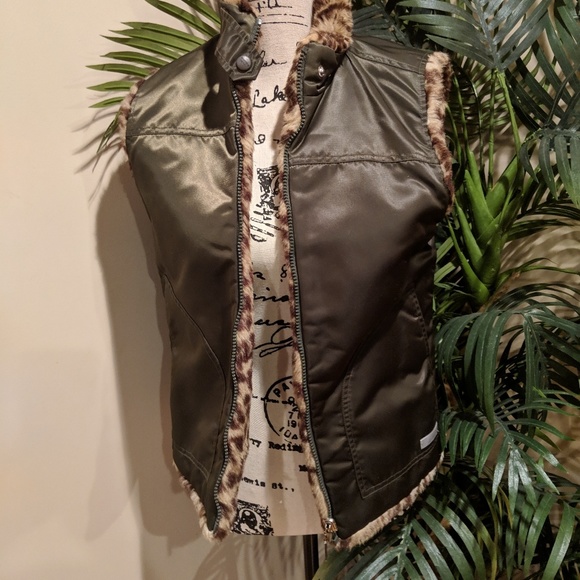 Guess fur animal print reversible vest - Picture 4 of 5